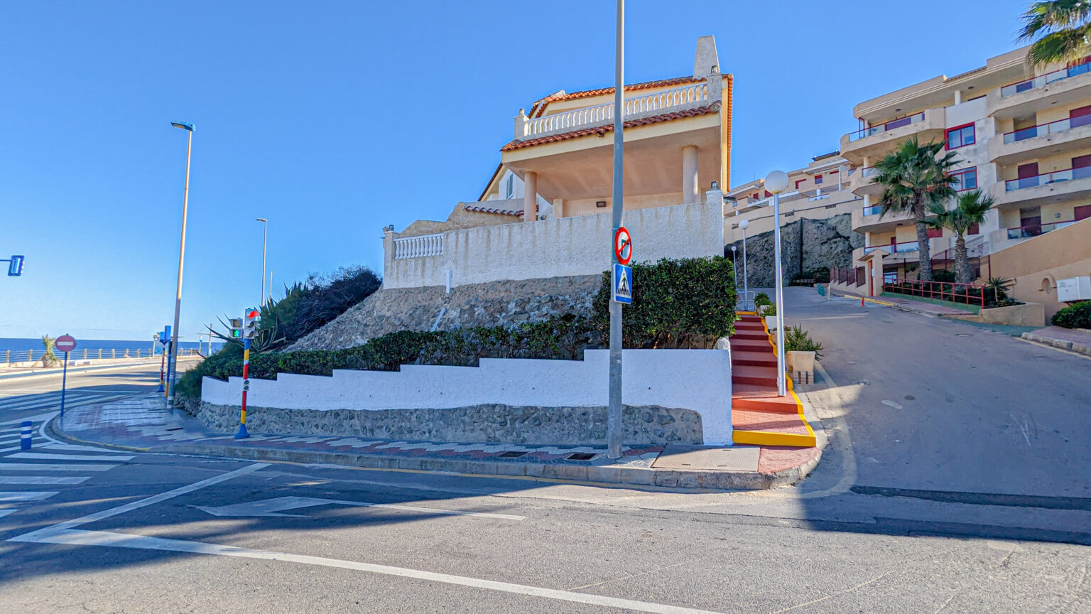 10-Fachada y Recorrido (8)