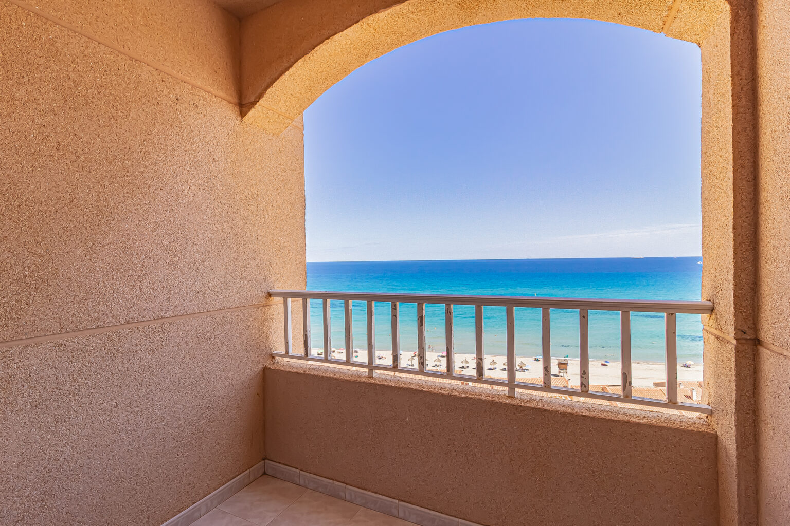 6-Terraza del Dormitorio (1)