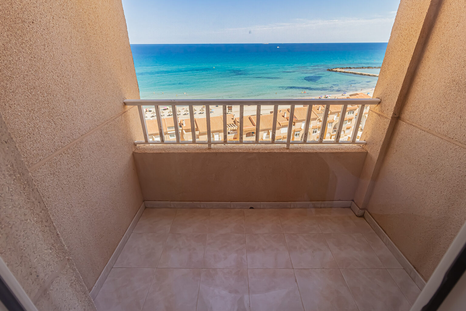 6-Terraza del Dormitorio (4)
